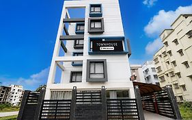 Super Townhouse Newtown Dlf